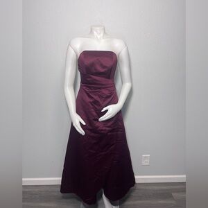 David’s Bridal Strapless Maroon Prom Dress